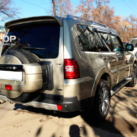 Спойлер на Mitsubishi Pajero
