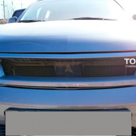 Решетка радиатора Roadest узкая на Mitsubishi Outlander 2