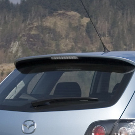 Спойлер крышки багажника ABS со стоп-сигналом на Mazda 3 BK