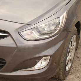 Реснички на передние фары Дорестайлинг на Hyundai Solaris