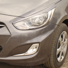 Реснички на передние фары Дорестайлинг на Hyundai Solaris