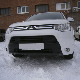 Накладки Samurai Pikes Peak Edition на штатный бампер Mitsubishi Outlander 3