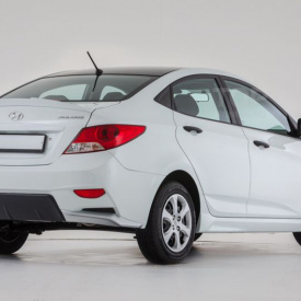 Задний бампер Cyclon GT на Hyundai Solaris