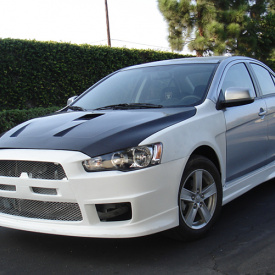 Пороги - Обвес Evo на Mitsubishi Lancer 10 (X)