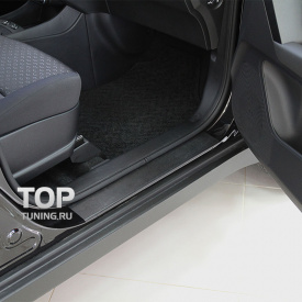 Накладки на внутренний порог ABS на Ssang Yong Actyon 1