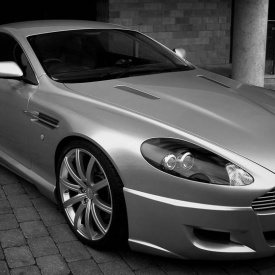 Передний бампер KAHN Design на Aston Martin DB9 1