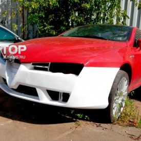 Передний бампер штатный на Alfa Romeo Brera