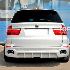 Задний бампер HRT на BMW X5 E70