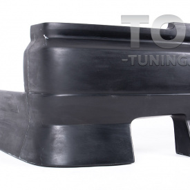 Задний бампер Uras на Nissan Skyline R34