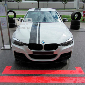 Передний бампер M Style Performance на BMW 3 F30 в сборе с губой