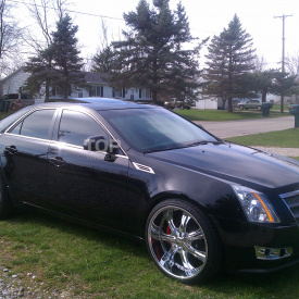 Капот штатный на Cadillac CTS 2