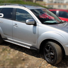 Пороги ступени XL BMW Style на Mitsubishi Outlander 2