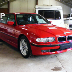 Штатные пороги на BMW 7 E38