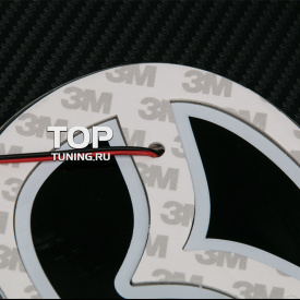 Светодиодная вставка под эмблему для Mazda