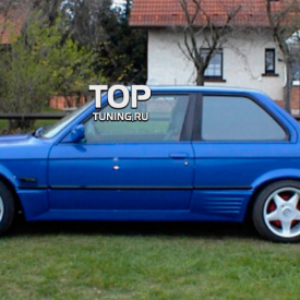 Накладки на пороги Zender Coupe на BMW 3 E30