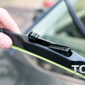 Щетки стеклоочистителя Character Spoilers Type на Mazda CX-7