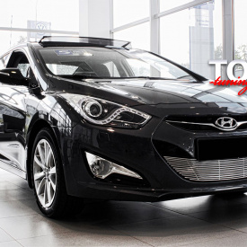 Решетка в бампер PREMIUM на Hyundai i40