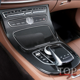 Защитные пластины на консоль торпеды 3D Shield на Mercedes E-Class W213