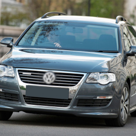 Накладка на передний бампер R-Line на VW Passat B6