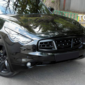 Решетка радиатора Sport на Infiniti QX70 (FX35, 37, 50)