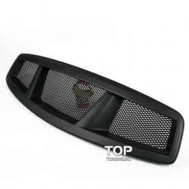 Решетка радиатора с сеткой GT на Infiniti QX70 (FX35, 37, 50)