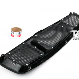 Решетка радиатора с сеткой GT на Infiniti QX70 (FX35, 37, 50)