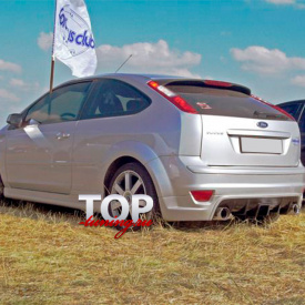Накладка на задний бампер ST Style на Ford Focus 2