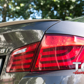 Лип-спойлер Лезвие на BMW 5 F10