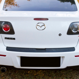 Протектор заднего бампера Bastion на Mazda 3 BK