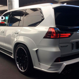 Диффузор заднего бампера Artisan на Lexus LX570 UJR 200