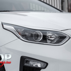 Фигурные реснички Advance на Kia Ceed 3