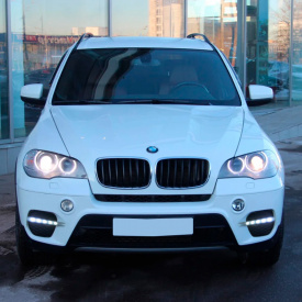 Дневные ходовые огни Dynamics на BMW X5 E70