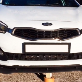 Элерон на передний бампер Type C + на Kia Ceed