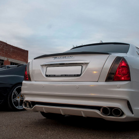 Спойлер на стекло CERRERA на Maserati Quattroporte V