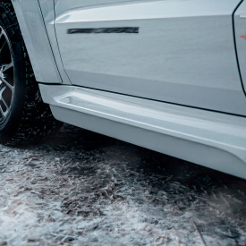 Накладки на пороги Tyrannos на Jeep Grand Cherokee WK2