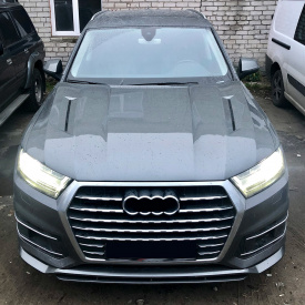 Юбка на передний бампер Renegade на Audi Q7