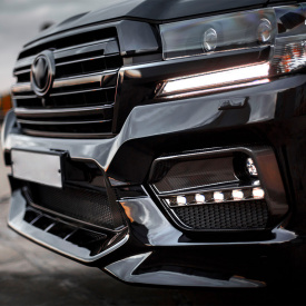 Передний бампер GR-Sport на Toyota Land Cruiser 200