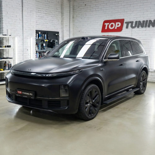 Электрические выдвижные пороги — тюнинг Lixiang