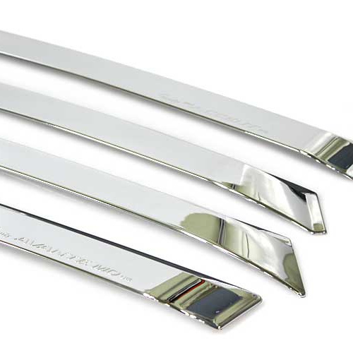 Дефлекторы на боковые окна Camily на Hyundai Sonata 6 (YF)