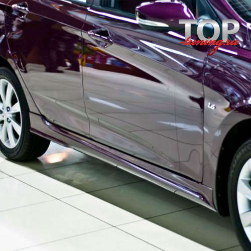Накладки на пороги - Обвес Exclusive на Hyundai Solaris