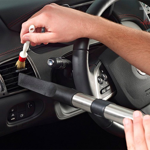 Химчистка торпеды автомобиля