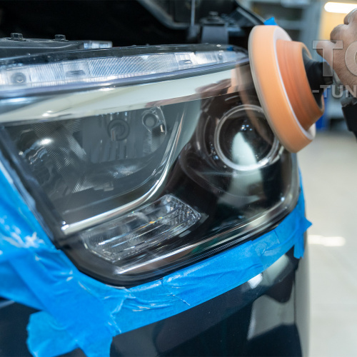 Полировка стекол фар авто