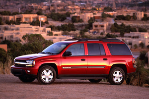 Chevrolet TrailBlazer 1 поколение 