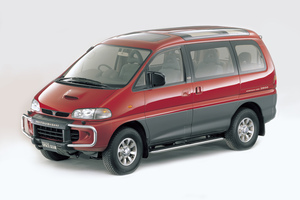 Mitsubishi Delica 4 поколение   
