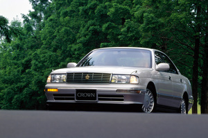 Toyota Crown S140 [рестайлинг] JDM хардтоп (1993–1995) 