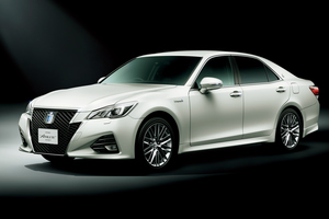 Toyota Crown S210 [рестайлинг]   