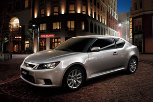 Toyota Zelas 1 поколение   