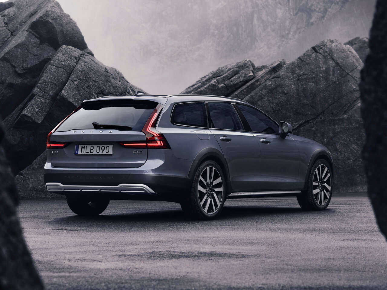 Volvo V90 II Рестайлинг   