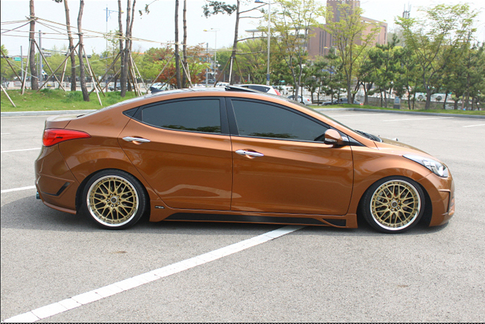 Тюнинг Hyundai Elantra MD пороги Тюнинг Hyundai Elantra MD