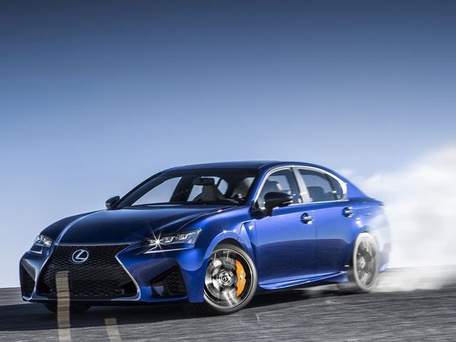 Новый дизайн Lexus'а ужасен